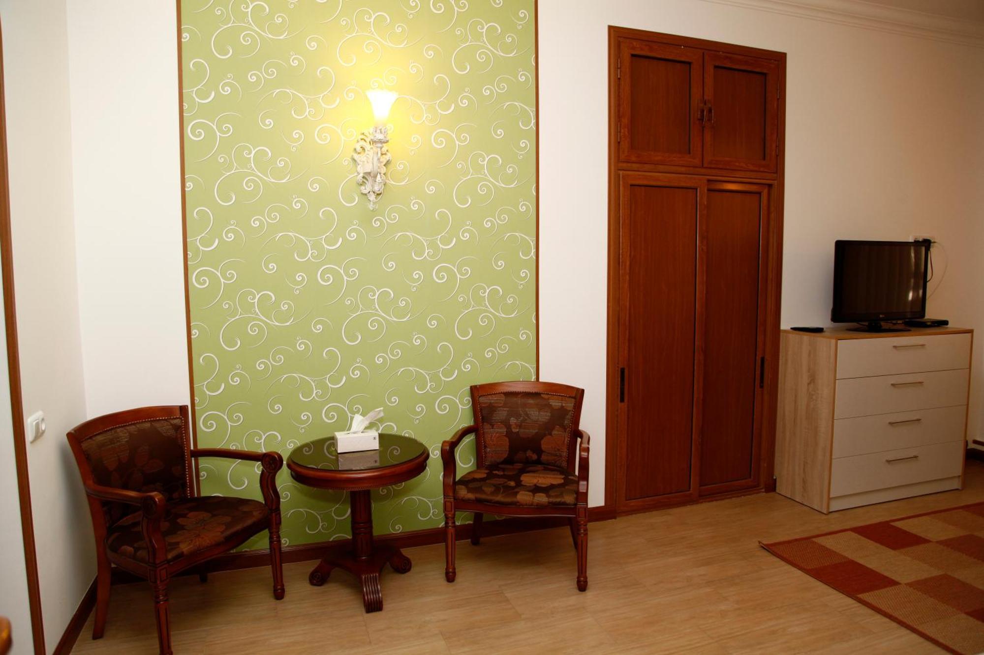 Azoyan Guest House 예레반 객실 사진