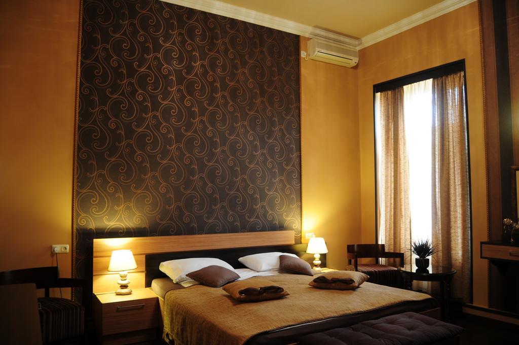 Azoyan Guest House 예레반 객실 사진