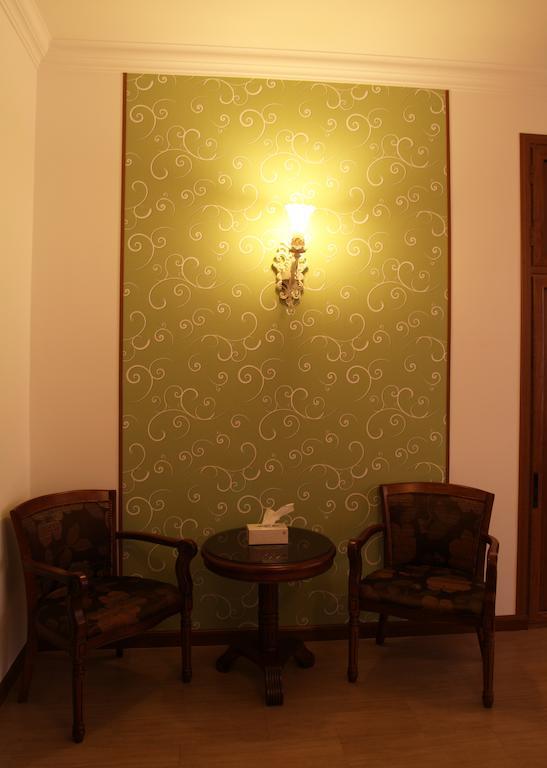 Azoyan Guest House 예레반 외부 사진